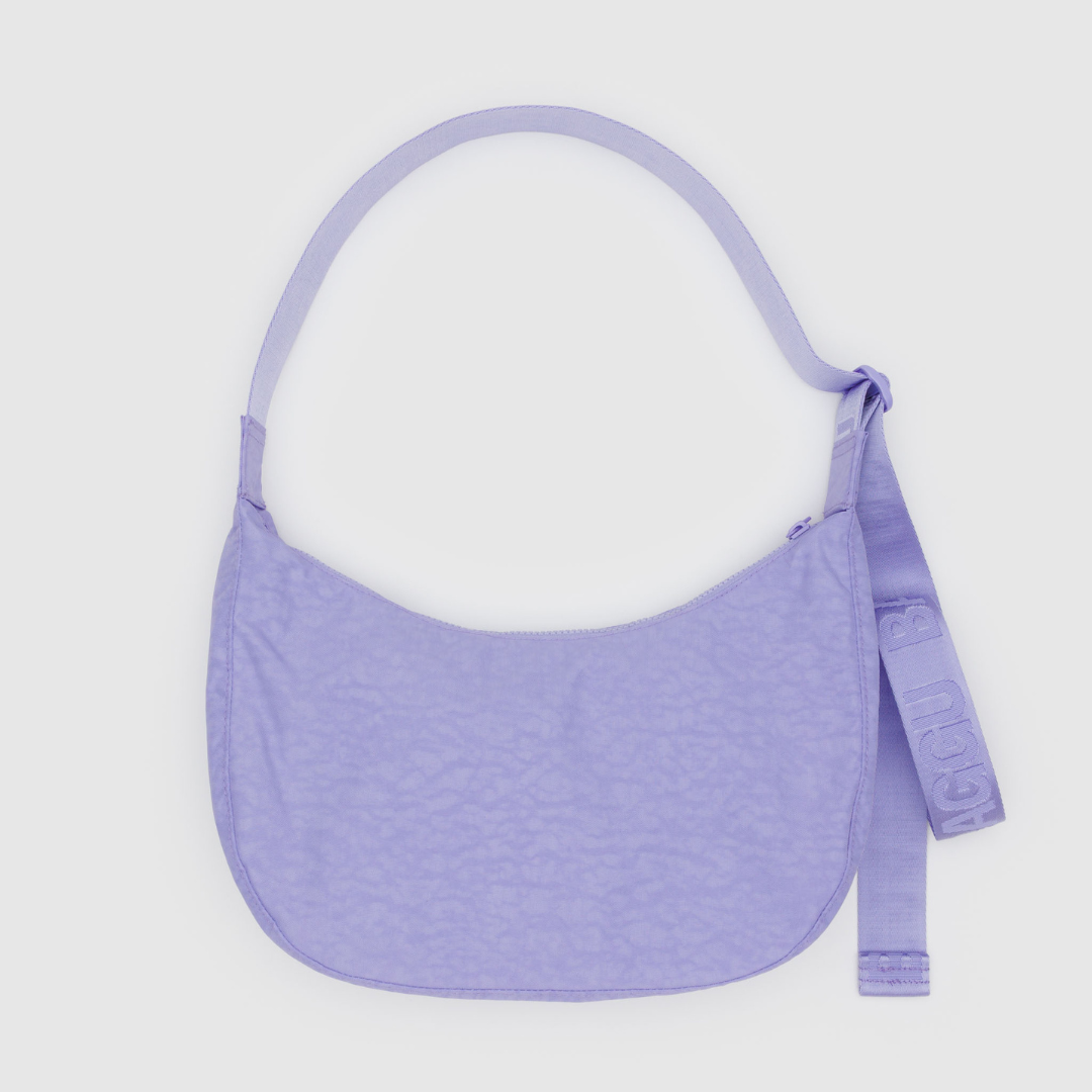 Back of the bag is solid purple