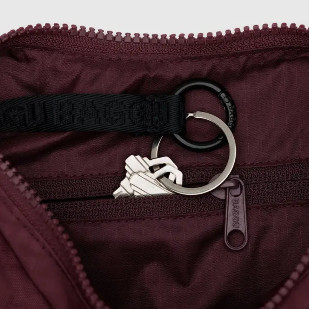 Baggu Small Nylon Crescent Bag - Mahogany