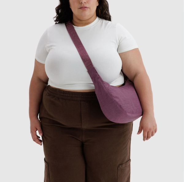 Baggu Medium Nylon Crescent Bag - Wild Plum