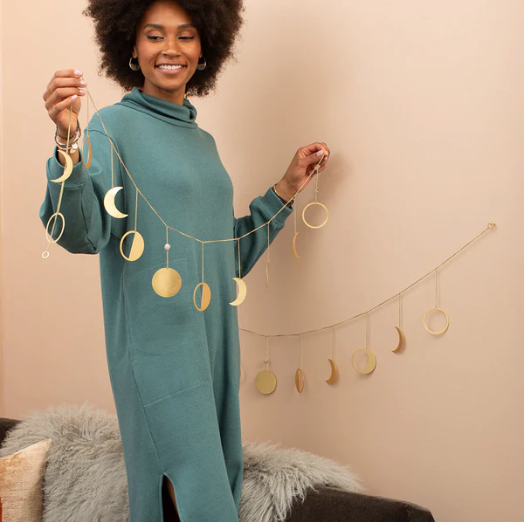 Garland - Moon Phase / Moonstone