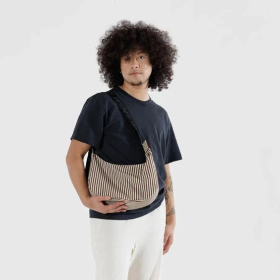 Baggu Medium Nylon Crescent Bag - Brown Stripe