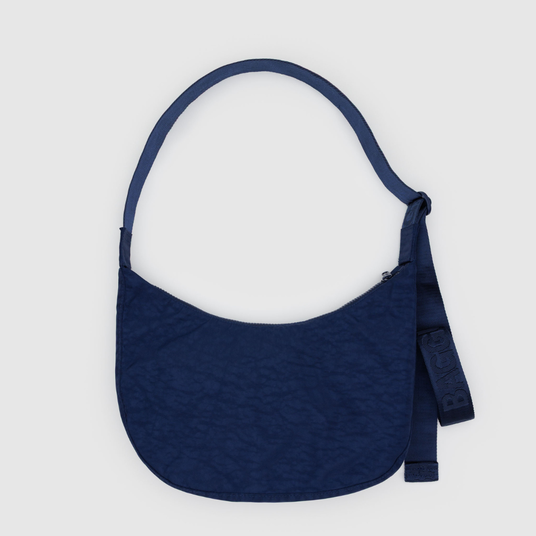 Back of bag is plain navy