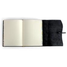 Load image into Gallery viewer, Cavallini &amp; Co. Journal Roma Lussa 5&quot;x7&quot; - Black
