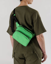 Load image into Gallery viewer, Baggu Fanny Pack - Aloe
