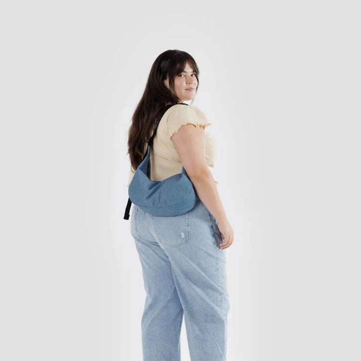 Baggu Medium Nylon Crescent Bag - Digital Denim