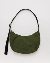Load image into Gallery viewer, Baggu Medium Nylon Crescent Bag - Bay Laurel

