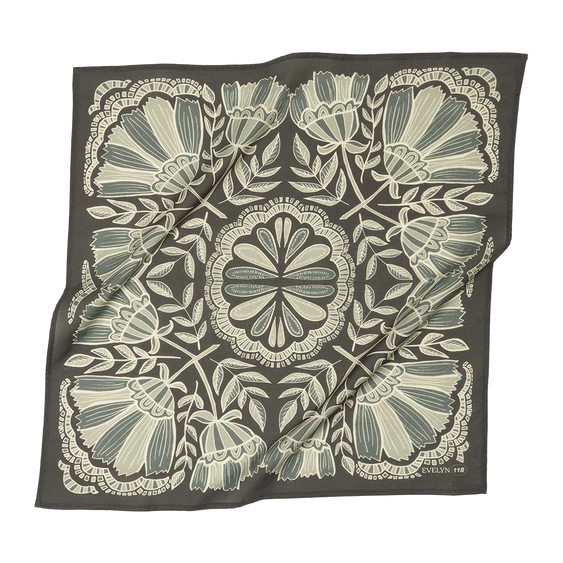 No. 118 Evelyn Bandana