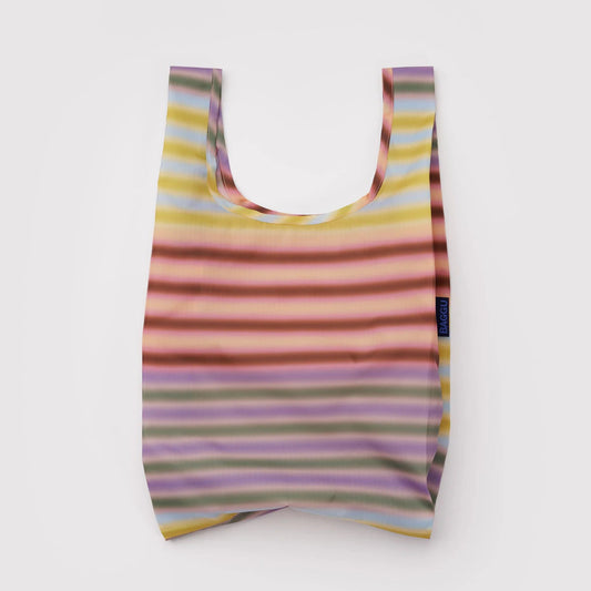 Reusable bag with multiple stripe colors