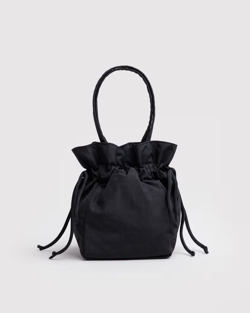 Baggu Nylon Drawstring Bag- Black