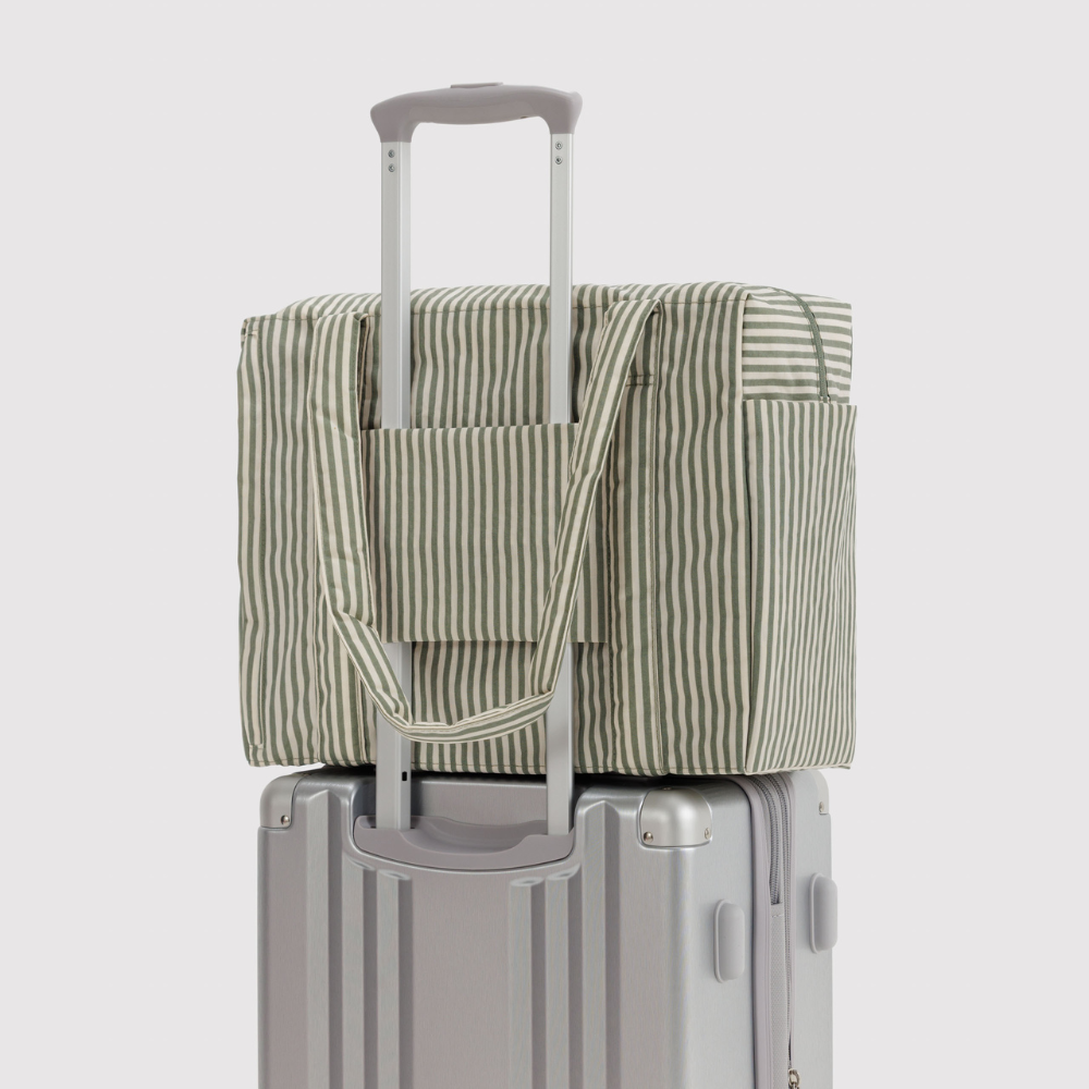 Baggu Small Cloud Carry-On - Sage Stripe