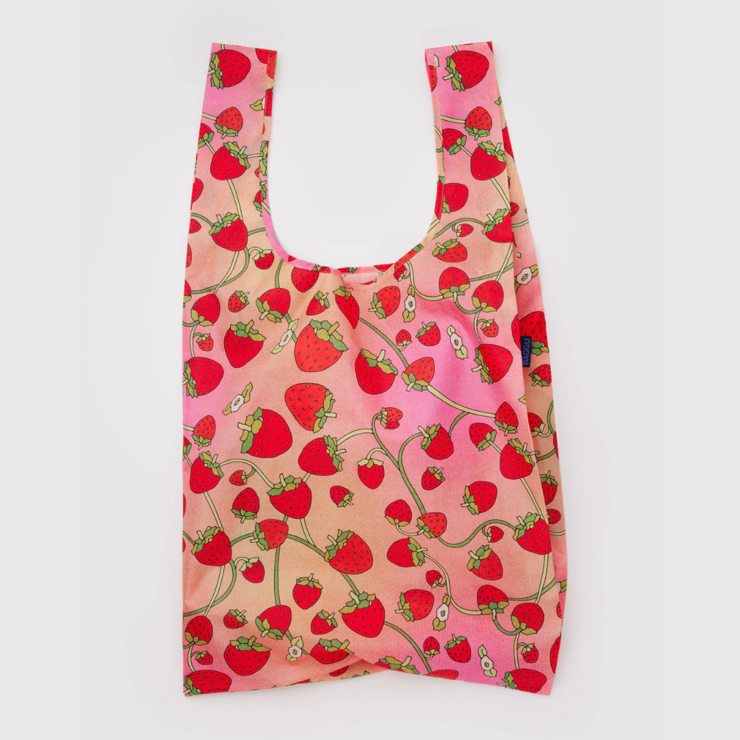 Reusable bag with strawberry blossom pattern