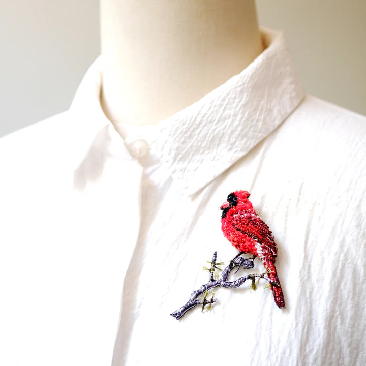 Trovelore Brooch Pin - Perched Cardinal