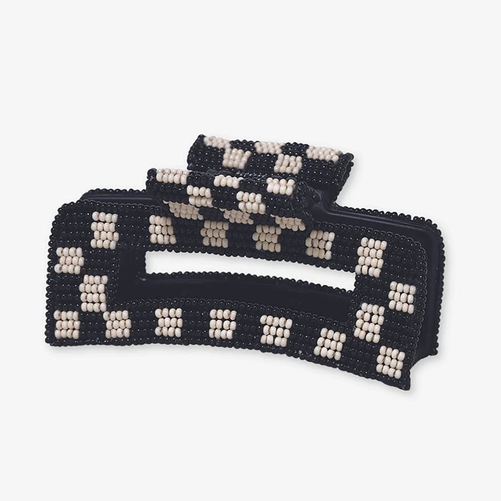 Black and white checked claw hair clip