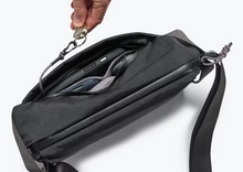 Load image into Gallery viewer, Bellroy Venture Sling 6L - Midnight
