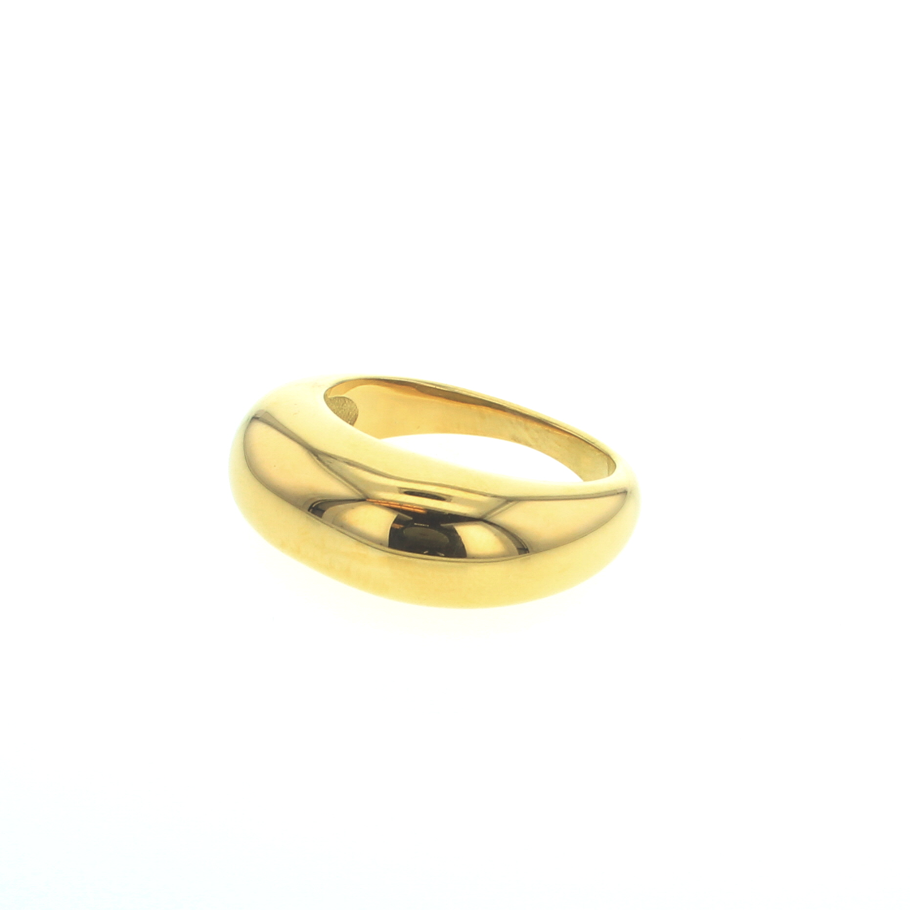 Small dome-shaped gold ring