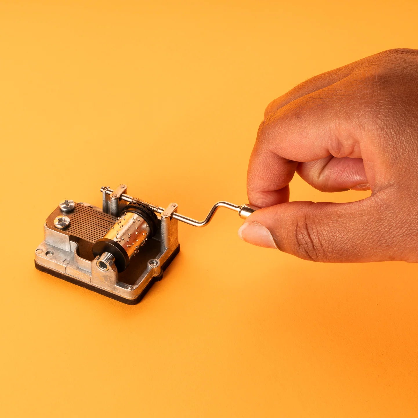 Yellow Submarine - Crank Handle Music Box