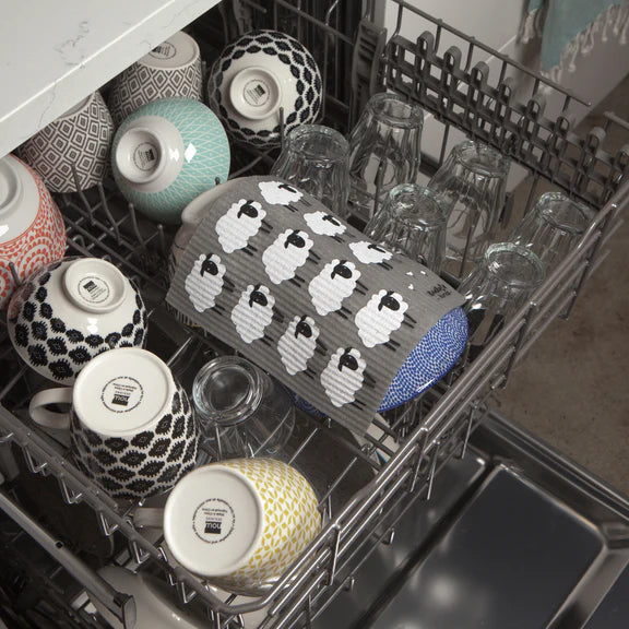 Sponge cloth being cleaned in the dishwasher