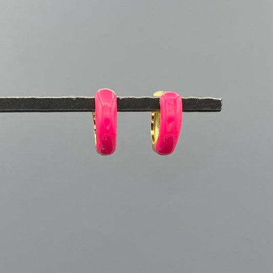 GF Chunky Magenta Enamel Huggies