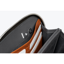 Load image into Gallery viewer, Bellroy Folio - Caramel
