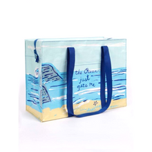 Load image into Gallery viewer, Ocean Gets Me Shoulder Tote
