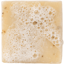 Load image into Gallery viewer, Dr. Squatch Bar Soap - Cedar Citrus
