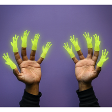 Load image into Gallery viewer, Finger Puppet - Alien Hand
