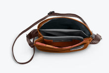 Load image into Gallery viewer, Bellroy City Pouch - Bronze

